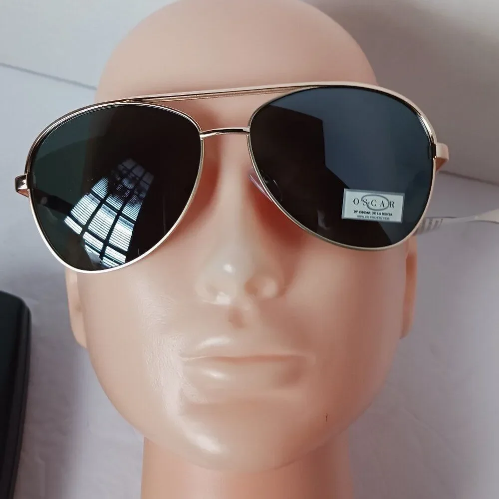 OSCAR DE LA RENTA Aviator Unisex Gold Metal Frame Sunglasses